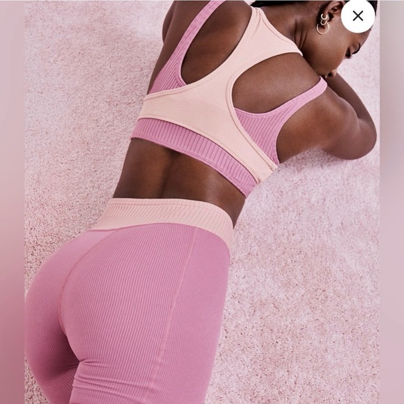 For Love & Lemons Workout Athleisure Set - Picture 5 of 8